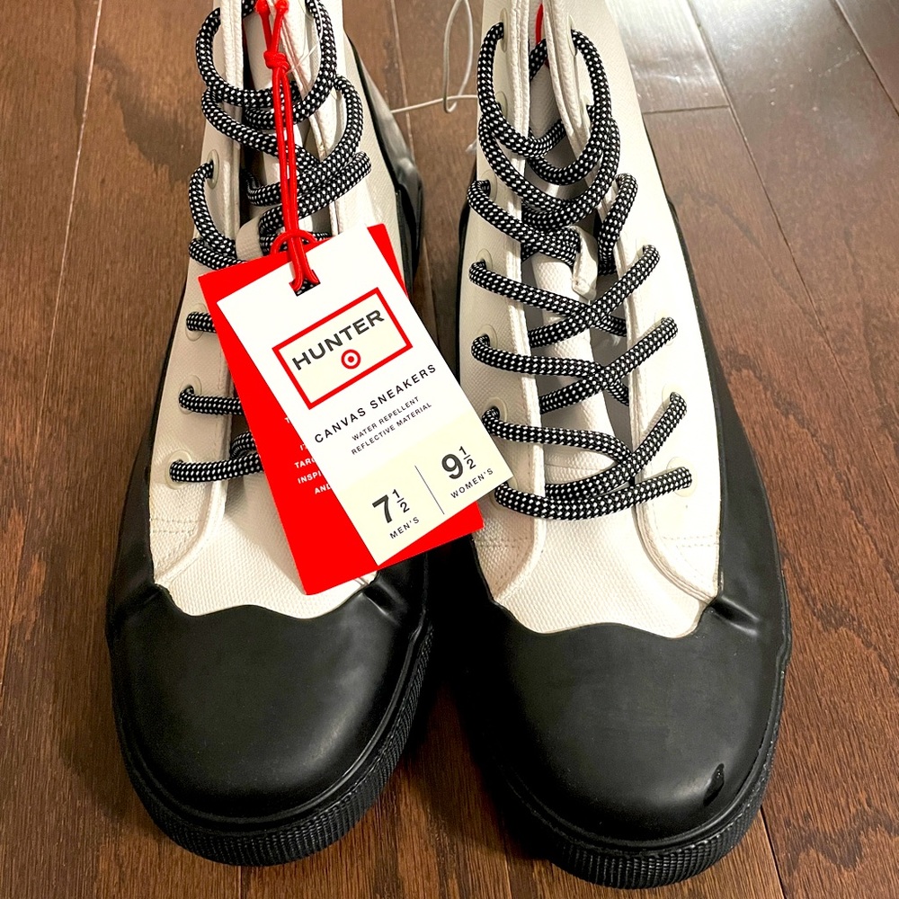 Hunter @ Target Canvas Sneakers